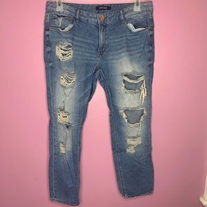 Charlotte Russe boyfriend jeans size 14